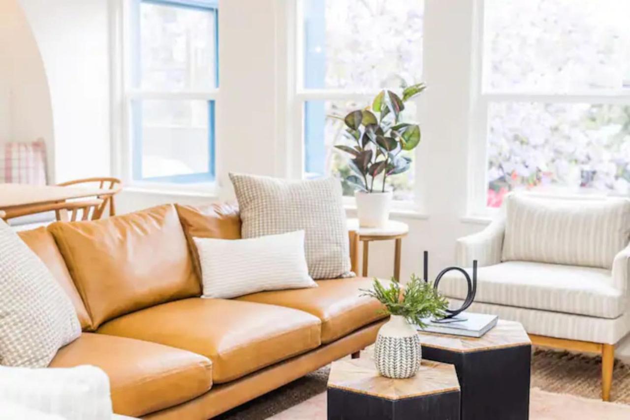Bright, Spacious 4 Bd In The Heart Of Little Italy Holiday home